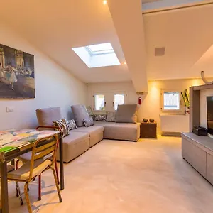 https://c-borsari.hotelinveneto.com